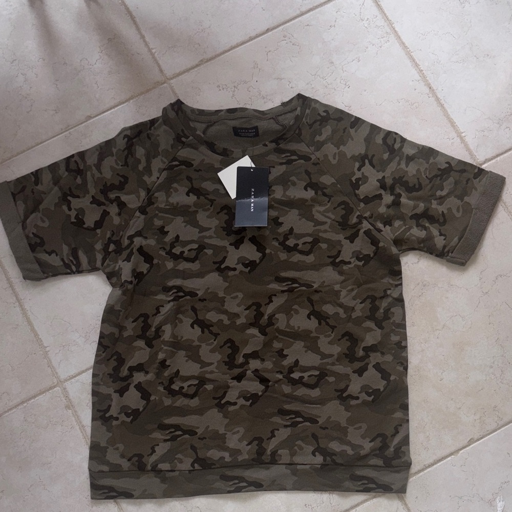 Zara Men's Camouflage Short Sleeve Shirt - Olive Camo